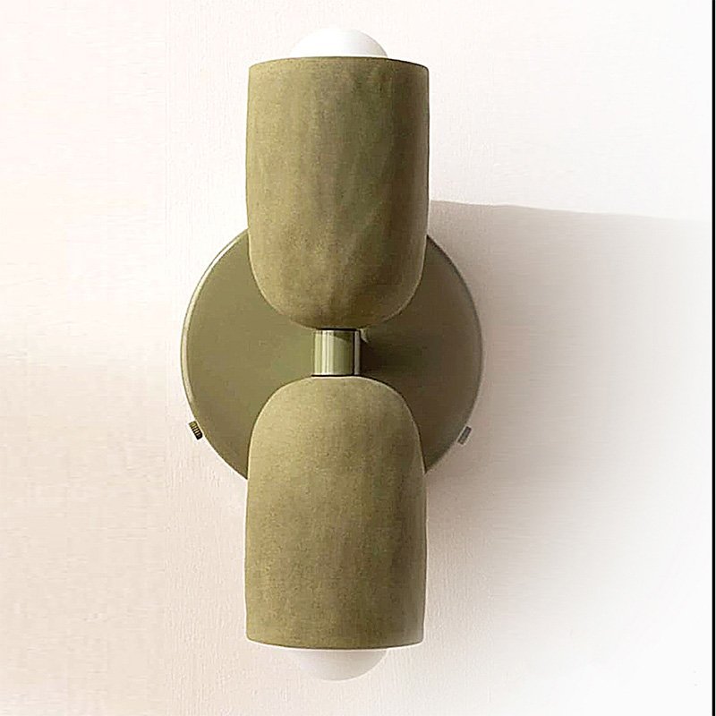 Brisa Wall Light